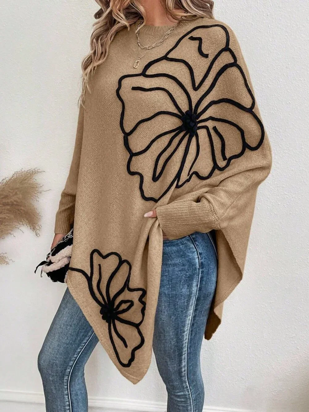 Khaki Casual Women's Asymmetrical Hem Crew Neck Sweater